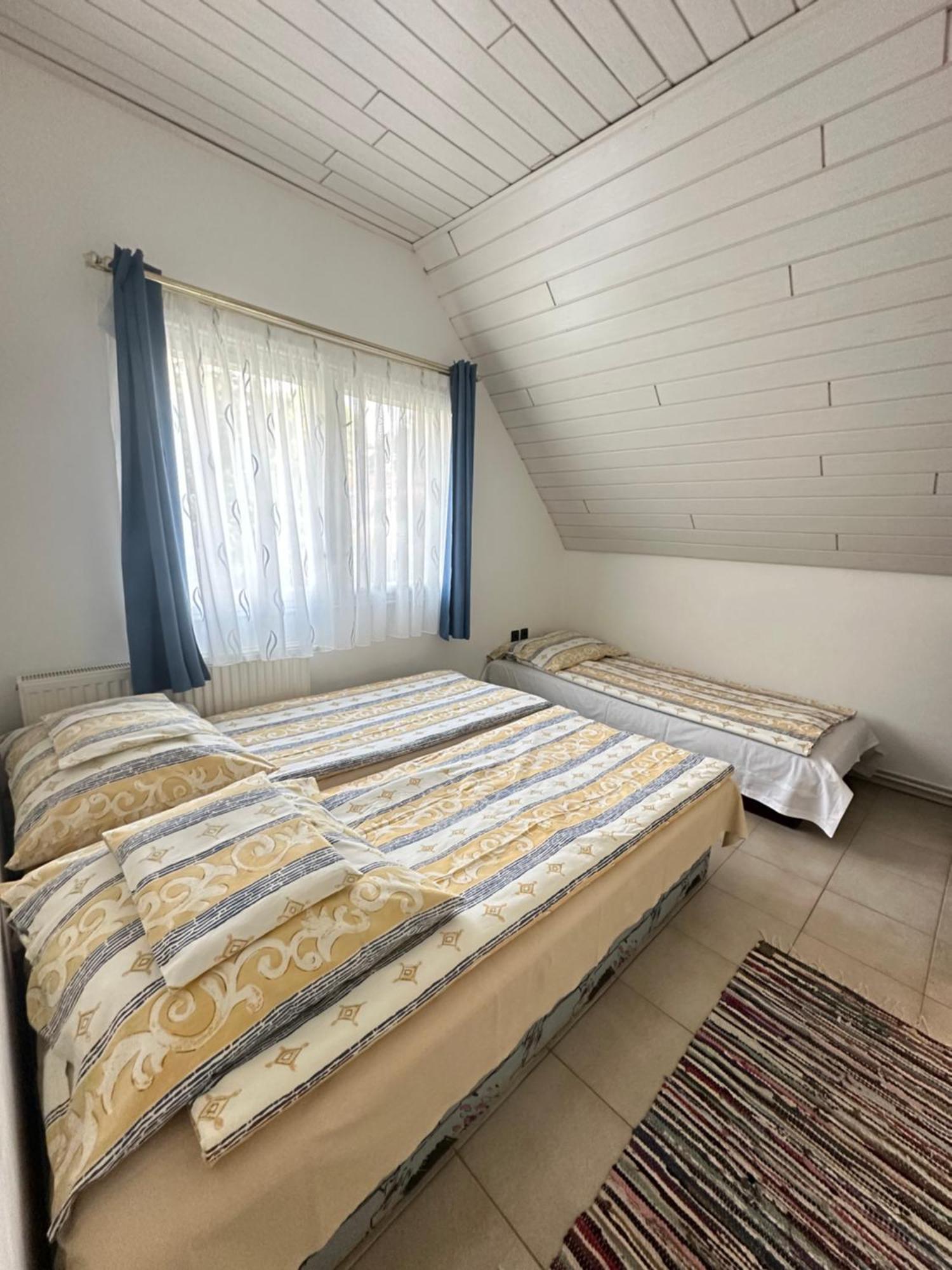 Rita Apartman Balatonszeplak Siofok Exterior photo